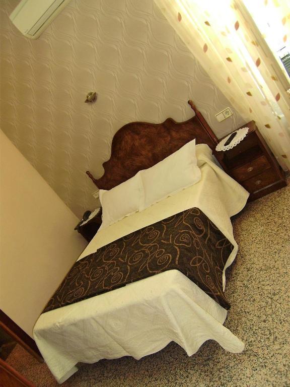 Hostal Miguel Angel Madrid Exterior foto